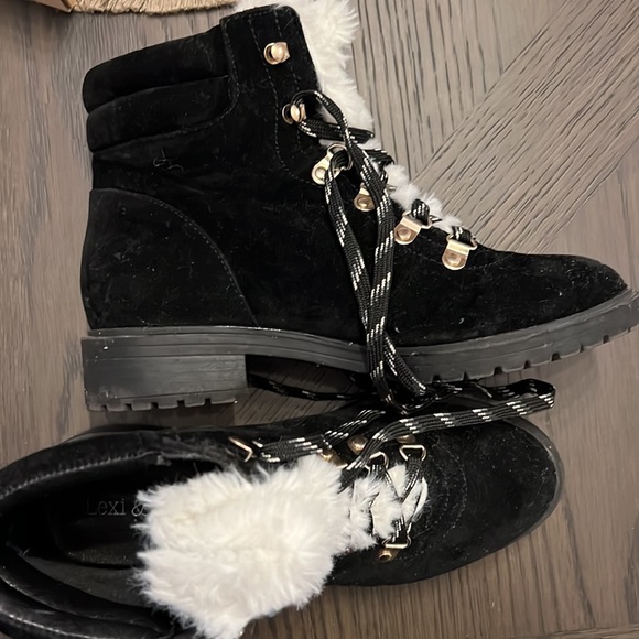 Black booties - Picture 2 of 2